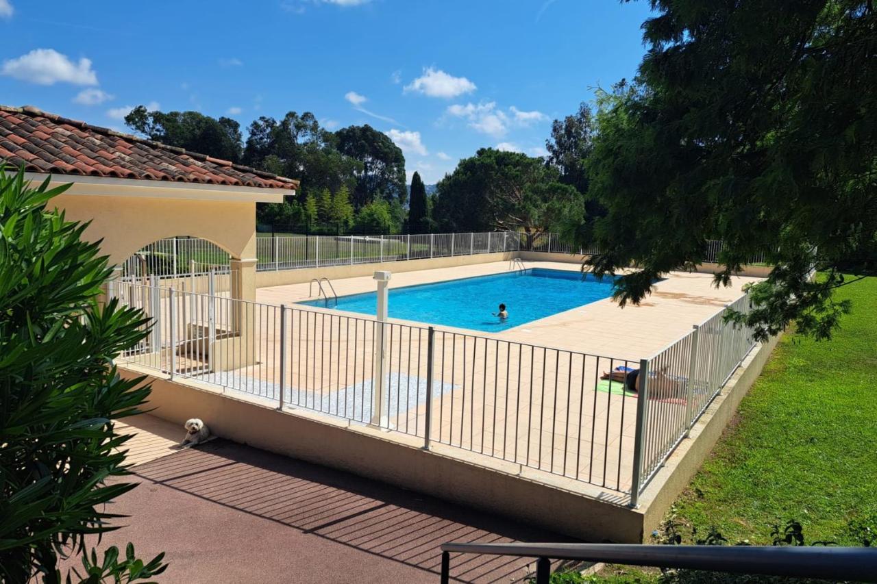 New ! Villa With Parking Swimming Pools Garden And Ac - Benakey Cannes Luaran gambar